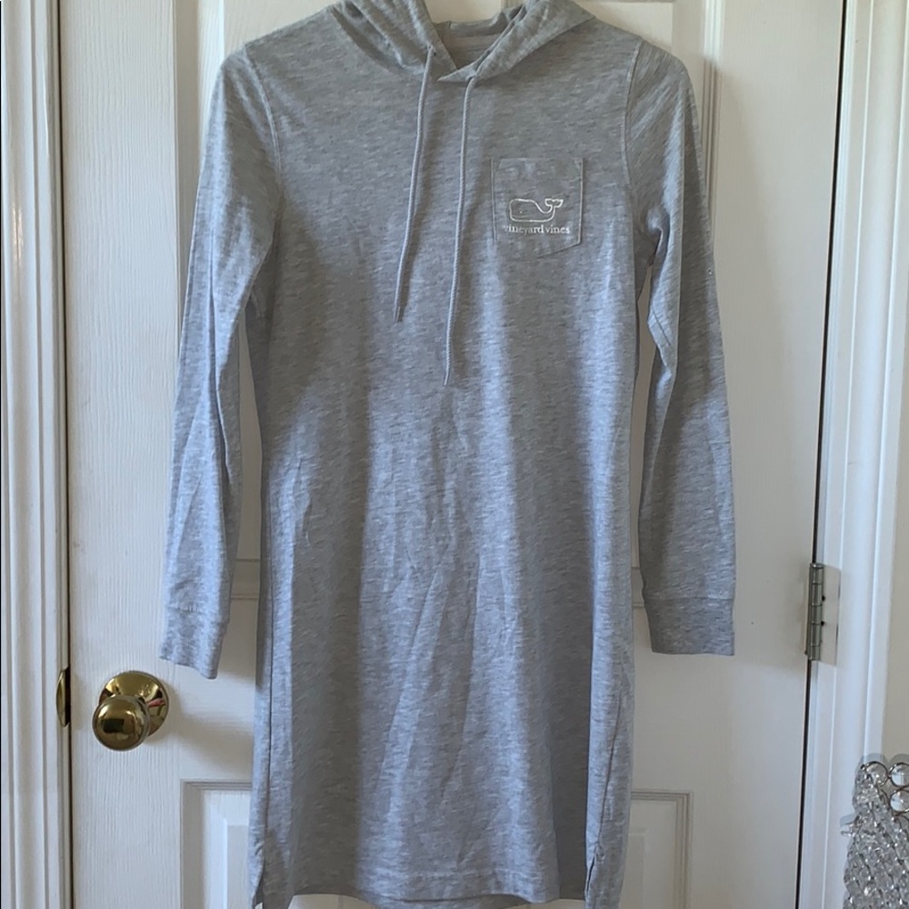 Women’s vineyard Vines long sleeves hoodie dress